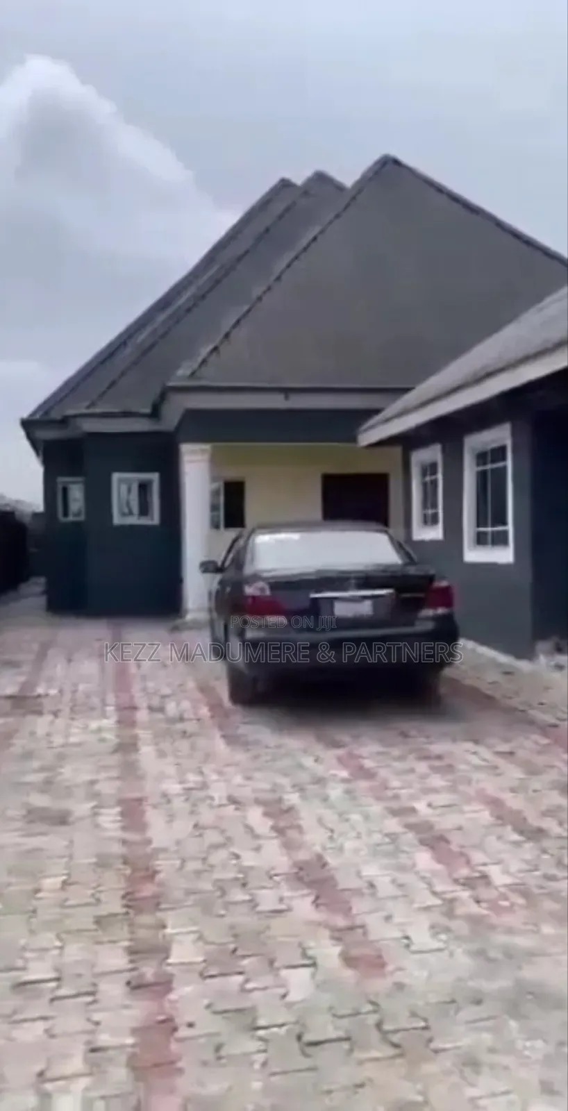 6bdrm Block of Flats in Rumuaghulu By for sale in Port-Harcourt