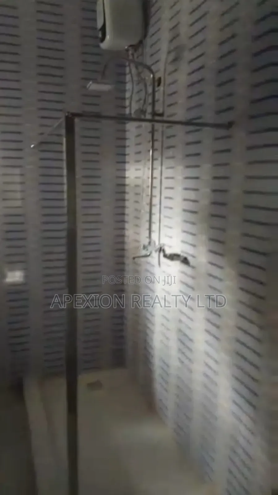 3bdrm Bungalow in Apexion Estate, Rumuomasi for rent in Rumuomasi