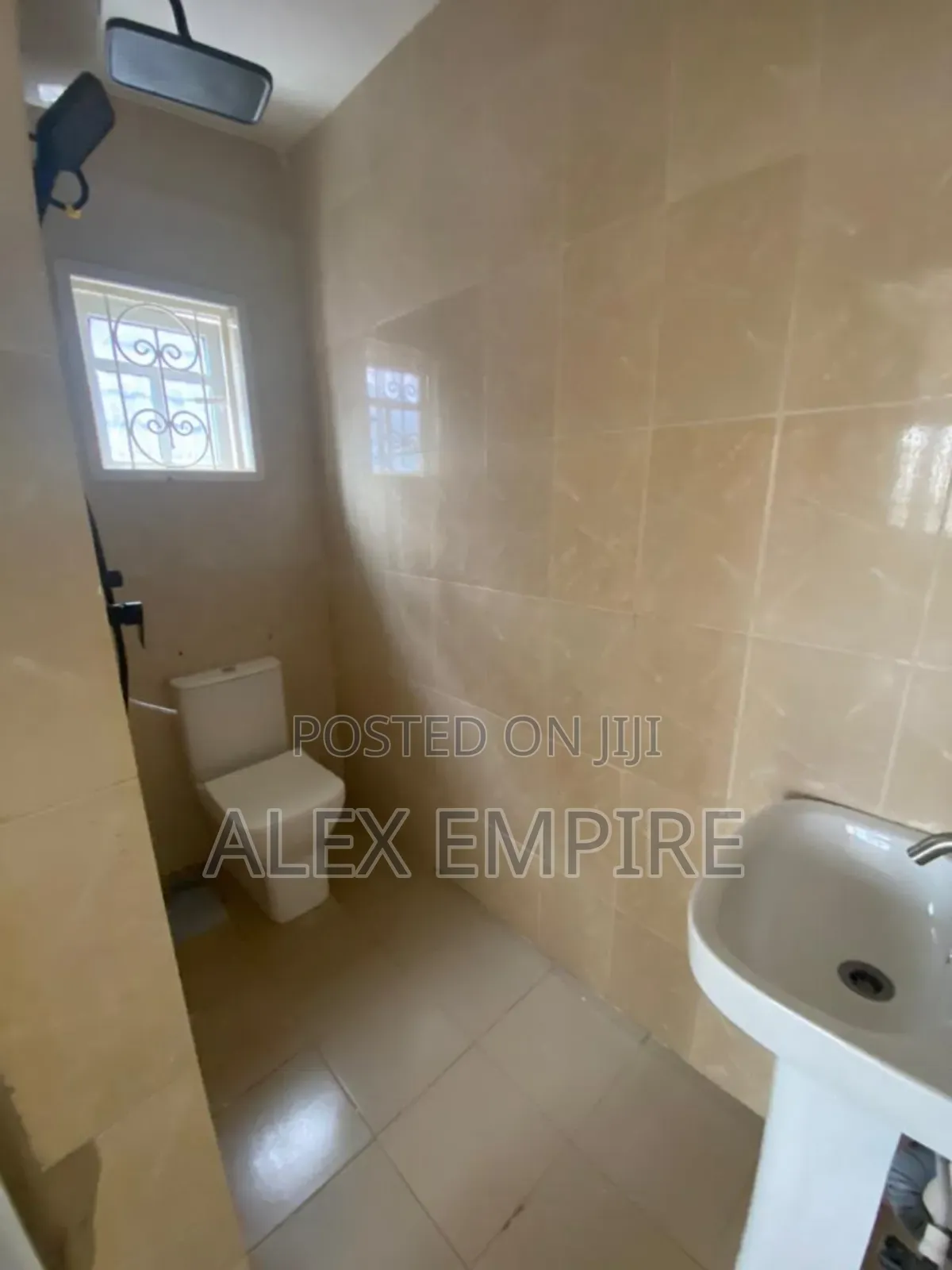 3bdrm Apartment in Ago Palace for rent in Ago Palace