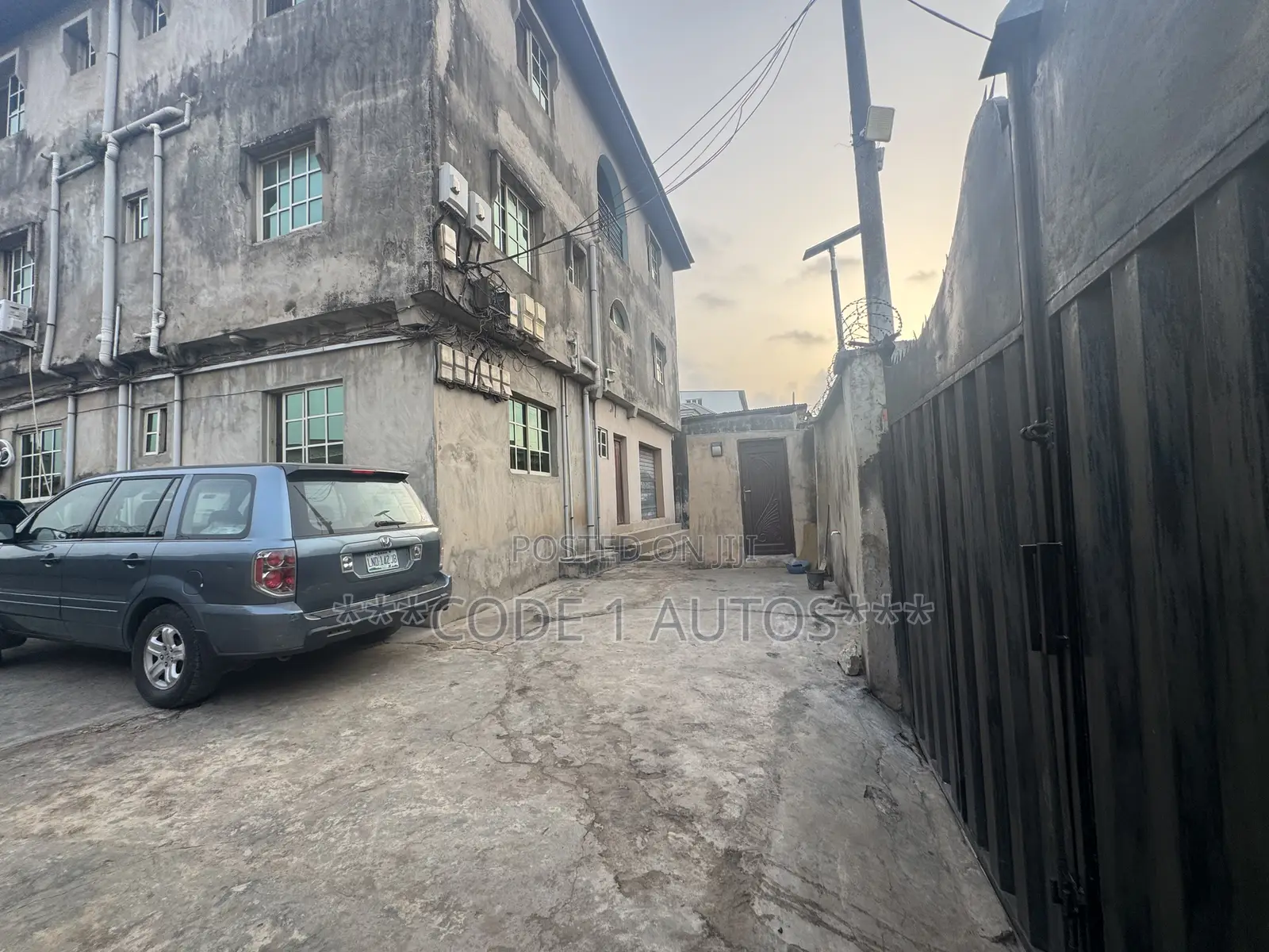 Furnished 11bdrm House in Do, Oke-Ira / Ogba for sale in Oke-Ira / Ogba