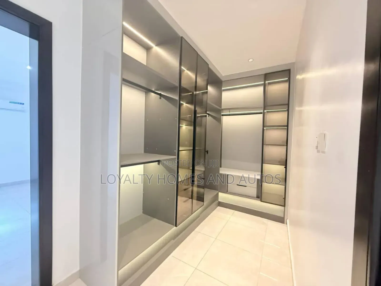 5bdrm Apartment in Banana Island for rent in Banana Island