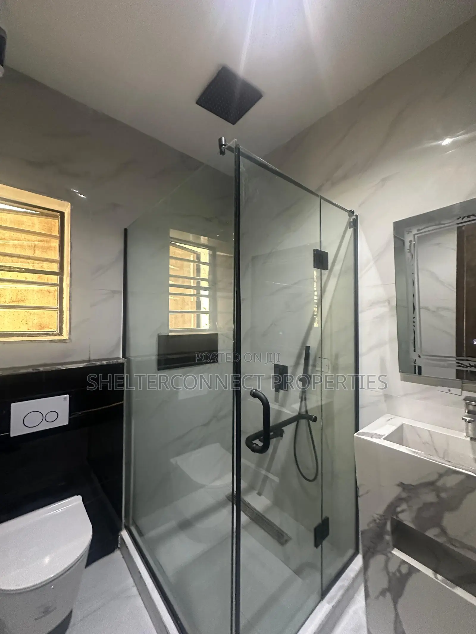 3bdrm Apartment in Lekki Phase 1 for sale in Lekki Phase 1