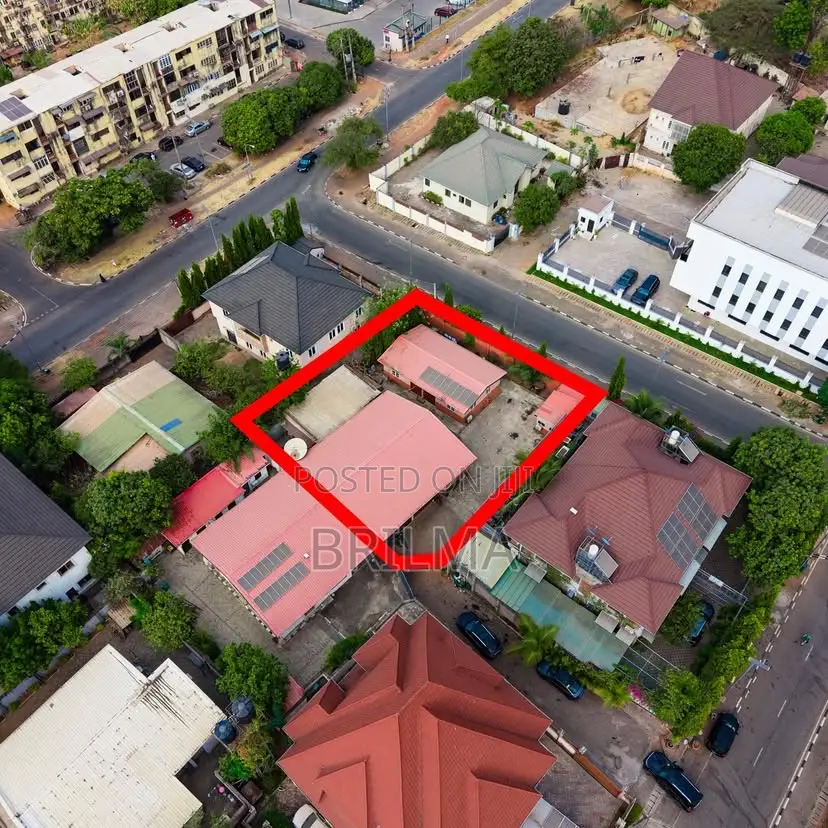 (Land)3 Units of Selfcon, 3 Units of 1bed, 1 Unit of 2bed in Wuse Zone in Wuse