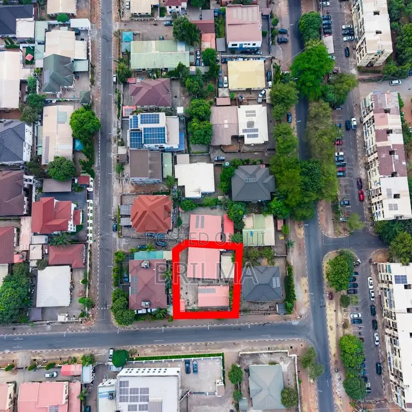 (Land)3 Units of Selfcon, 3 Units of 1bed, 1 Unit of 2bed in Wuse Zone in Wuse
