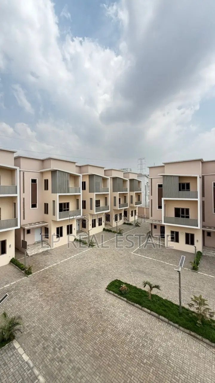 4bdrm House in Dawaki for sale in Dawaki