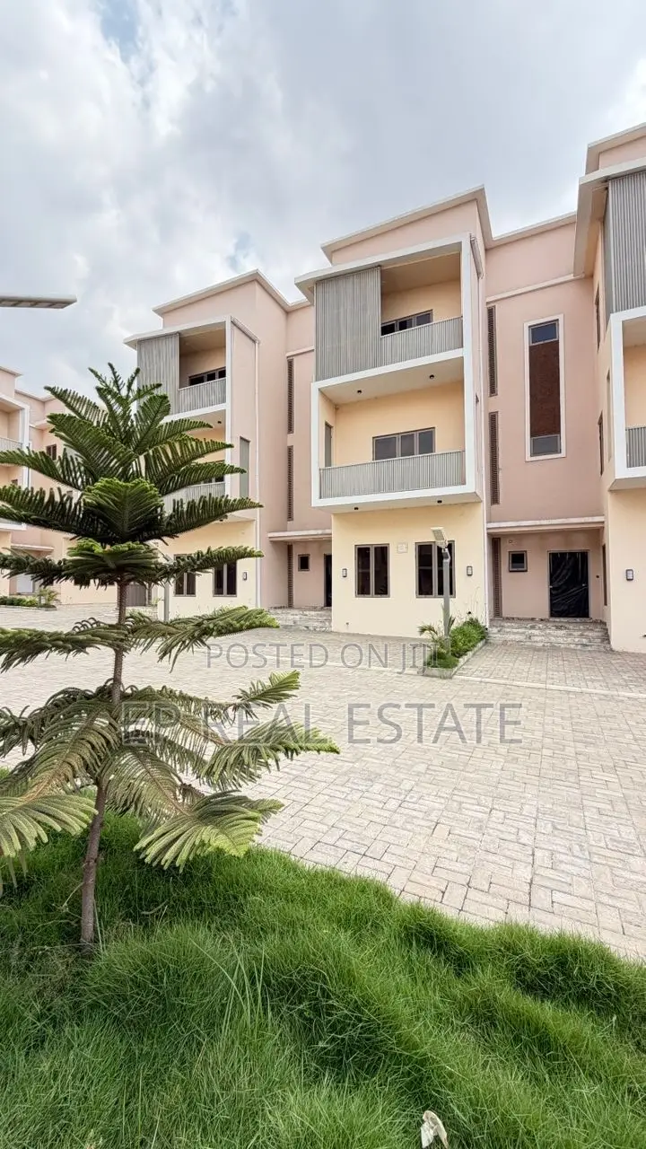 4bdrm House in Dawaki for sale in Dawaki