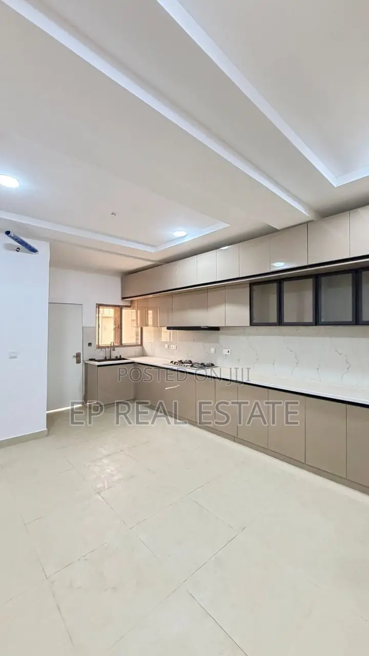 4bdrm House in Dawaki for sale in Dawaki