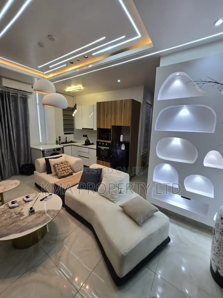 Newly Launched 1 Bedroom Apartment With Swimming Pool and Ps5 in Lekki Phase 1