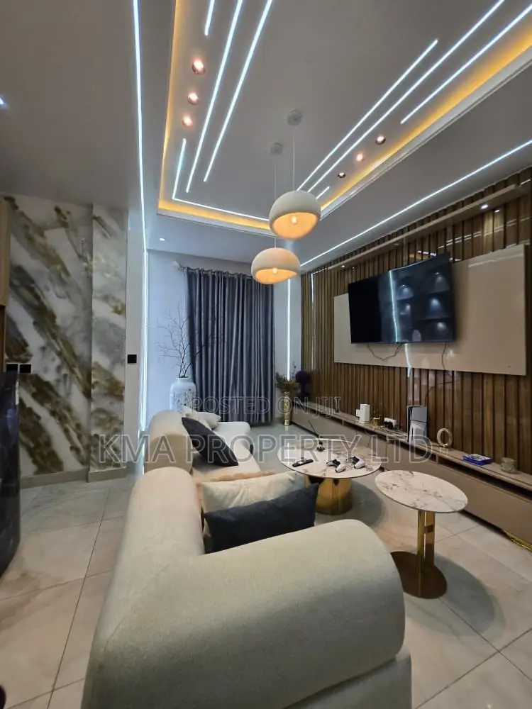Newly Launched 1 Bedroom Apartment With Swimming Pool and Ps5 in Lekki Phase 1