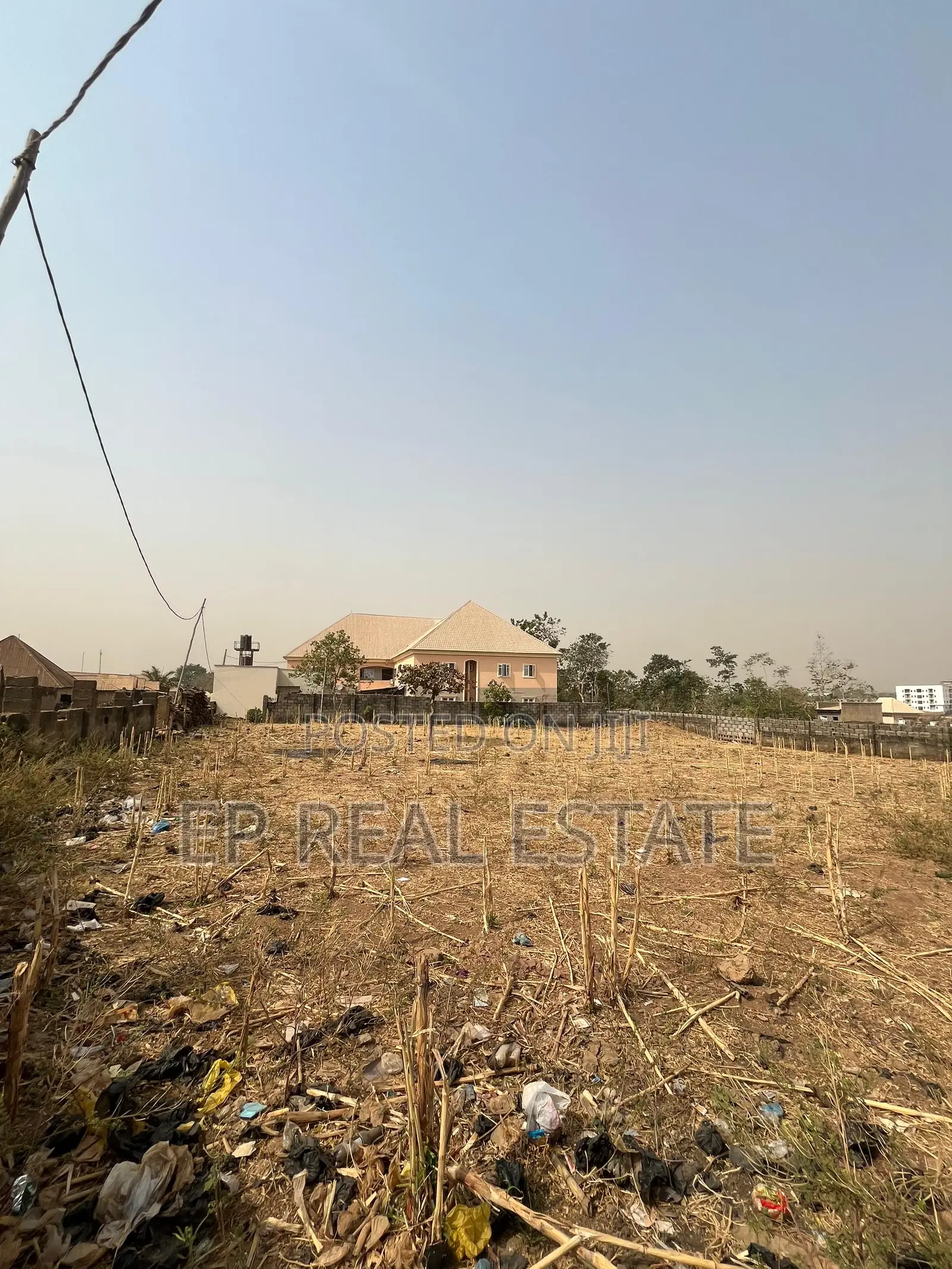 Residential Plot of Land in Durumi