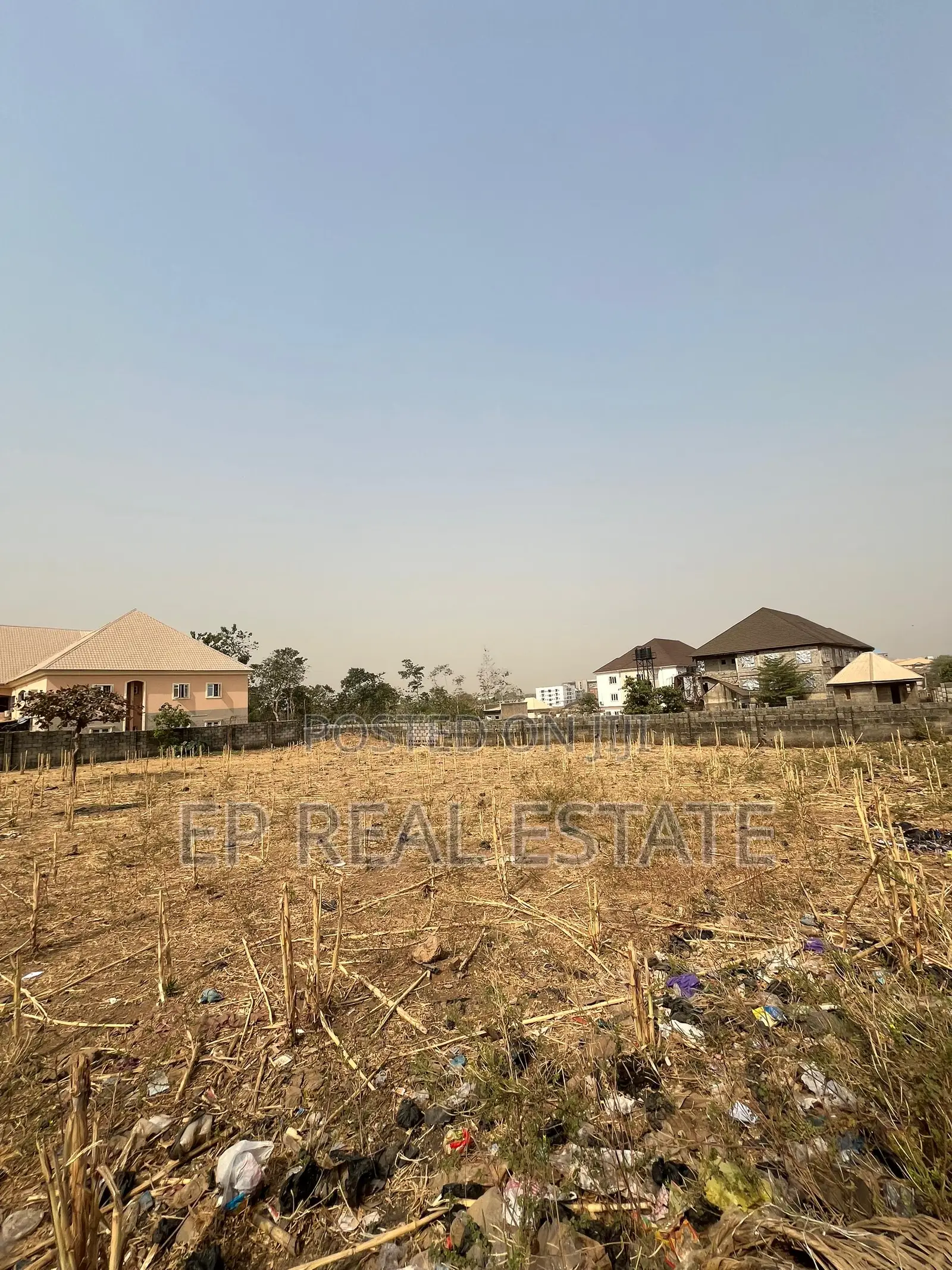 Residential Plot of Land in Durumi