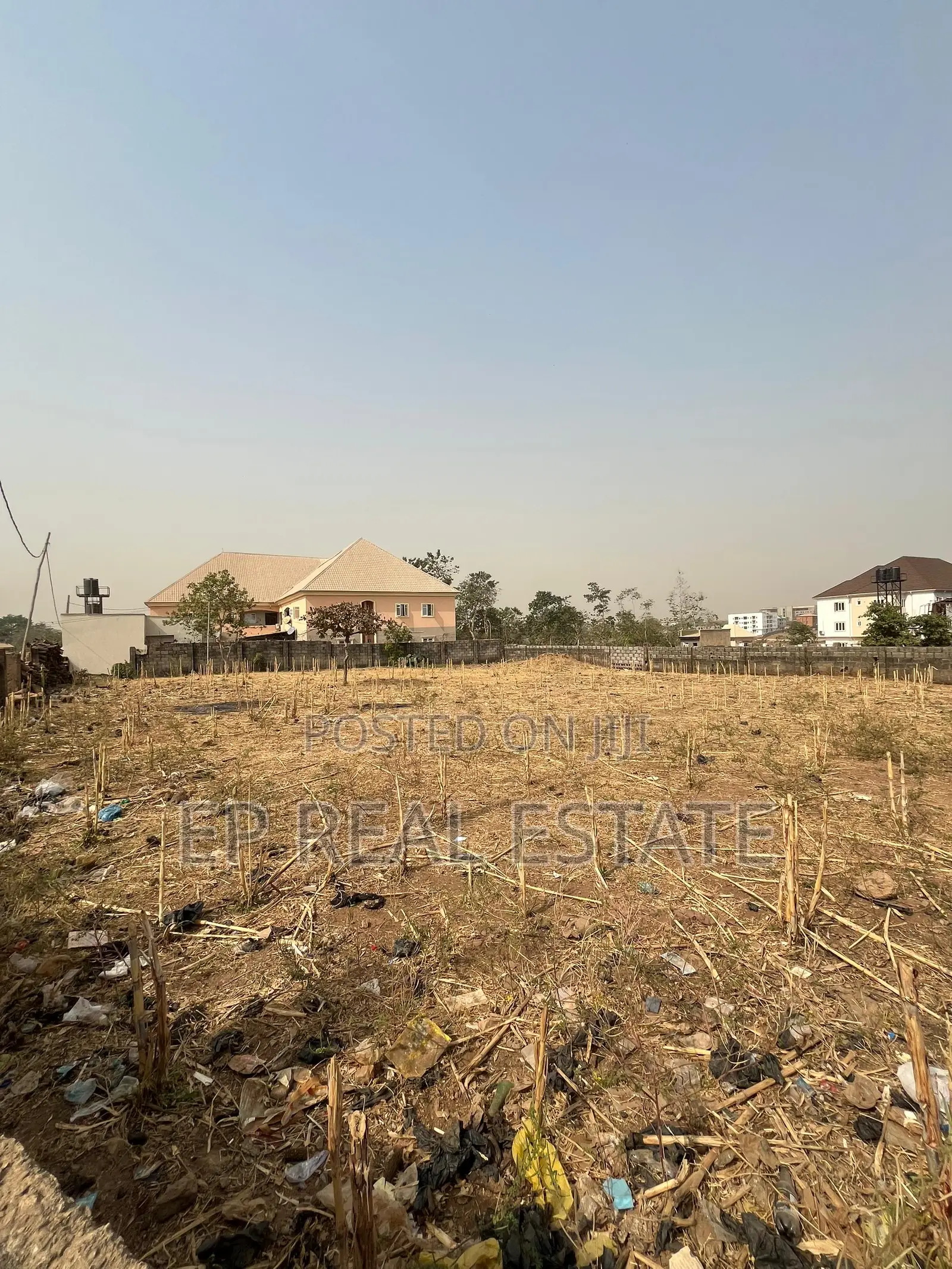 Residential Plot of Land in Durumi