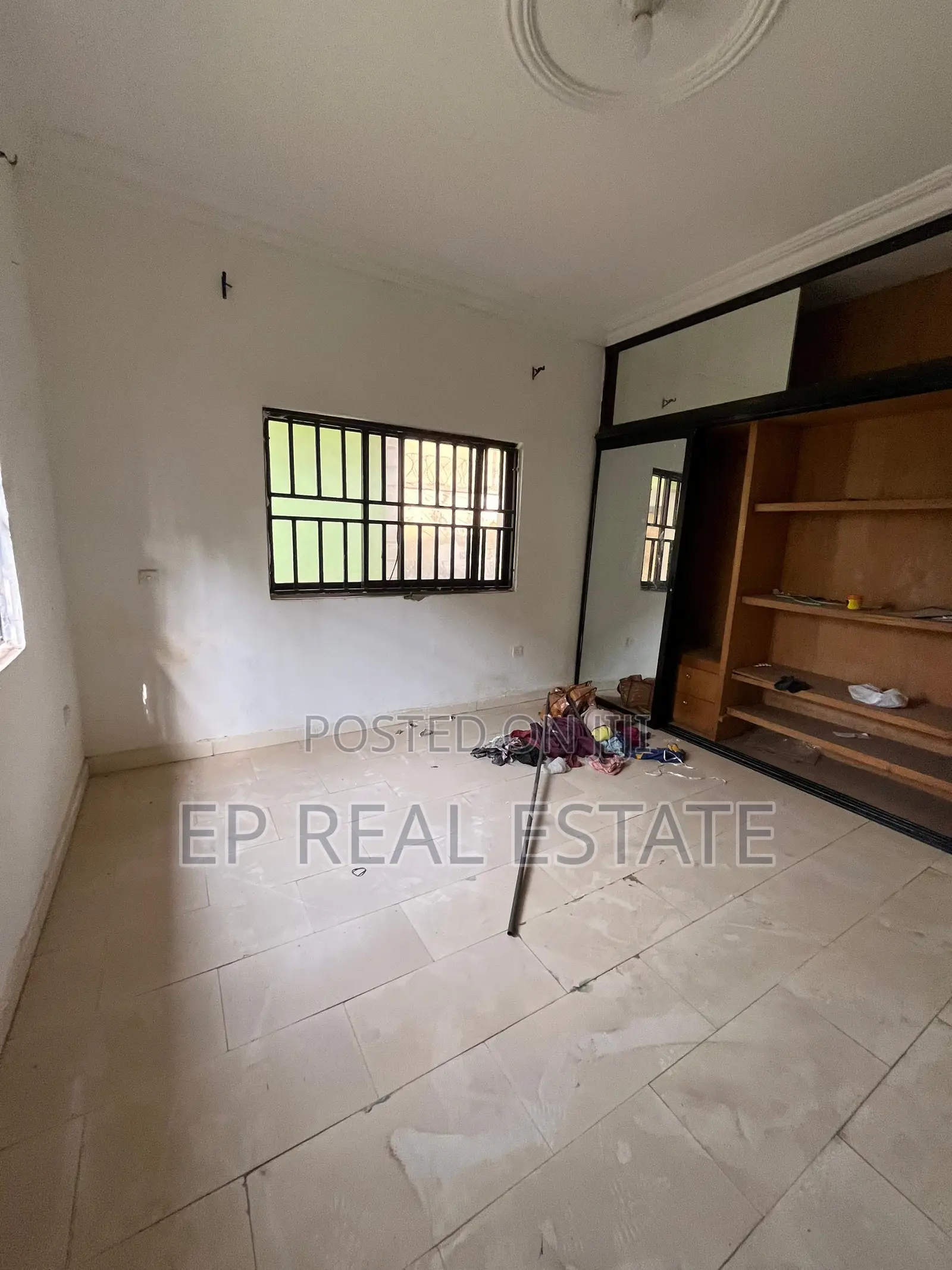 5bdrm House in Kaura for sale in Kaura