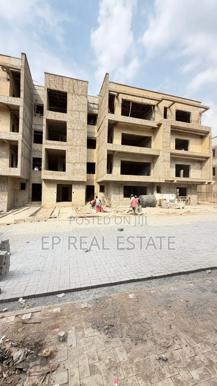 3bdrm Apartment in Gaduwa for sale in Gaduwa