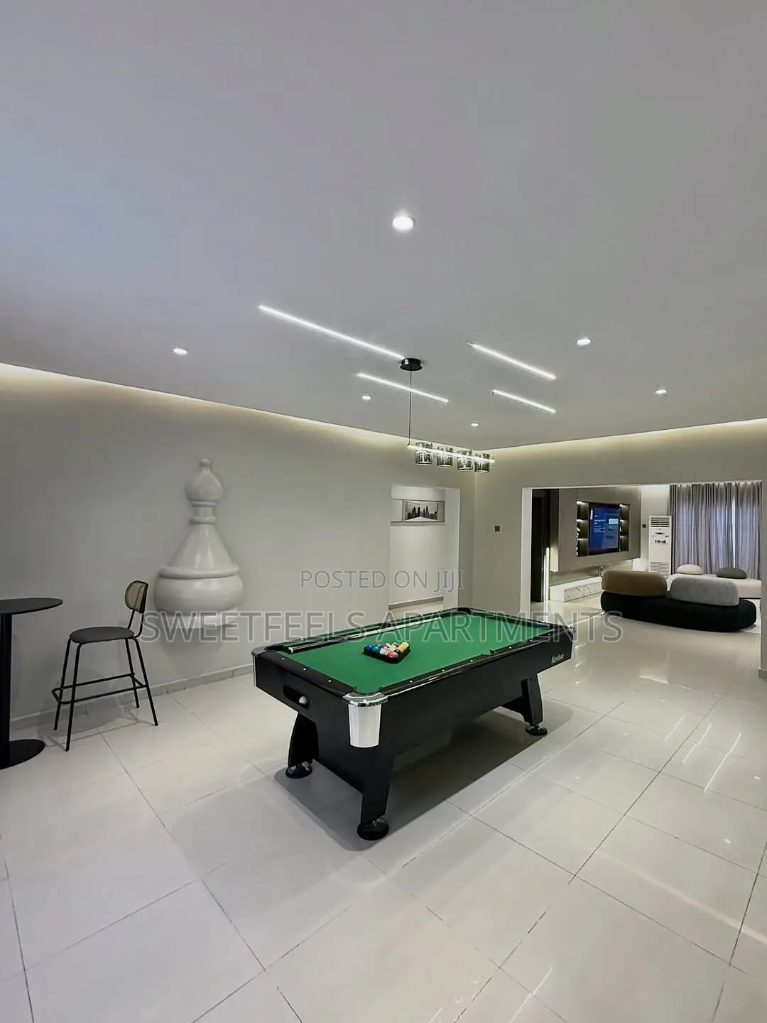Extremely Ravishing Very Spacious 2 Bedroom Apartment in Mabushi