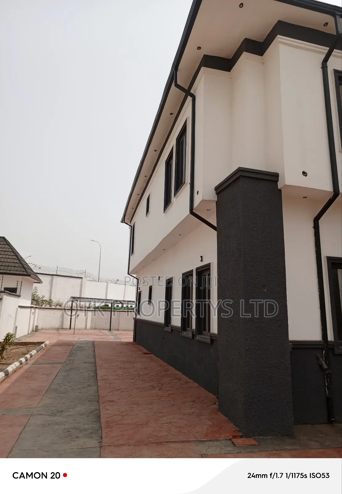 5bdrm Duplex in Efab Metropolis, Gwarinpa for sale in Gwarinpa