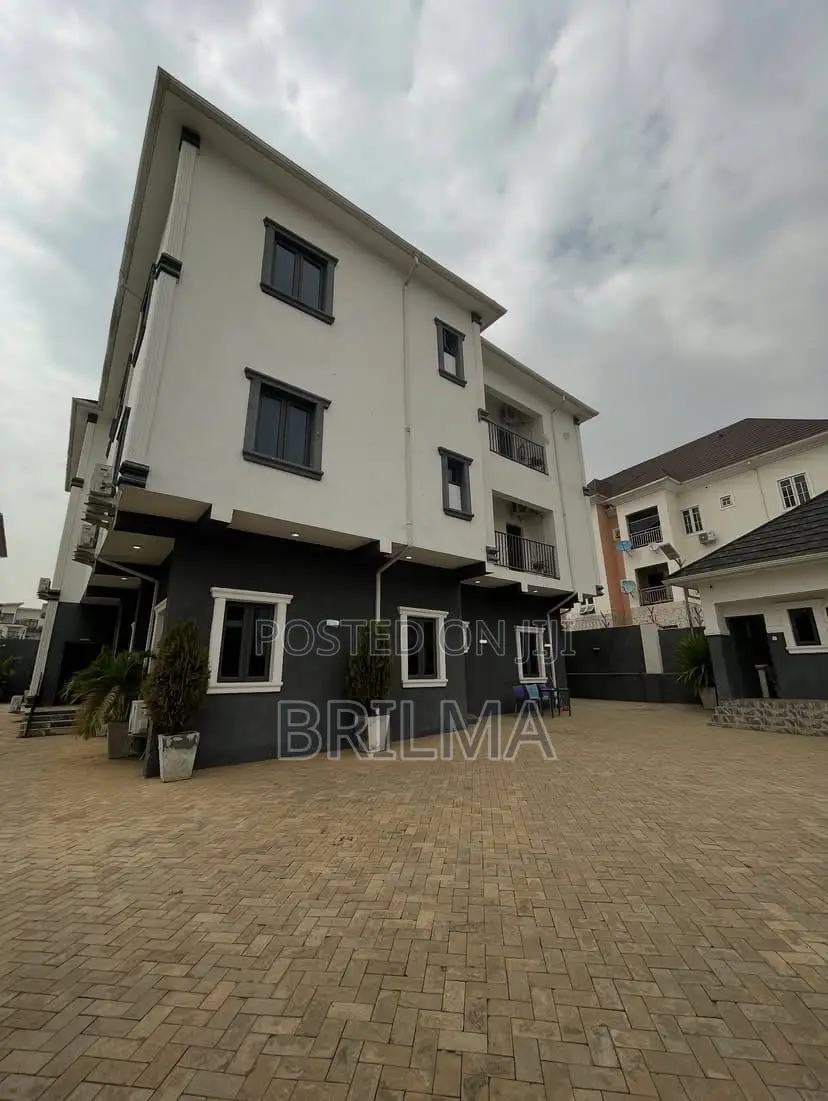 Furnished 2bdrm Block of Flats in Jahi for sale in Jahi