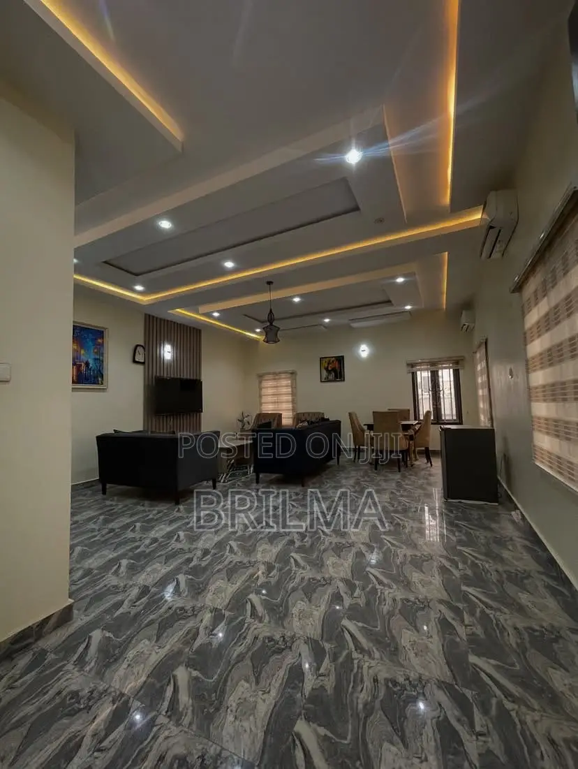 Furnished 2bdrm Block of Flats in Jahi for sale in Jahi