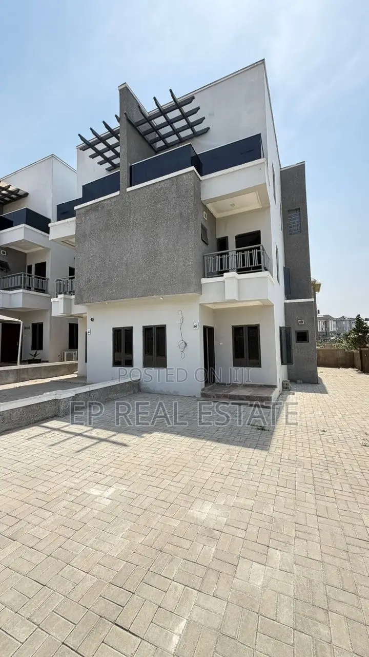 4bdrm House in Guzape District for sale in Guzape District