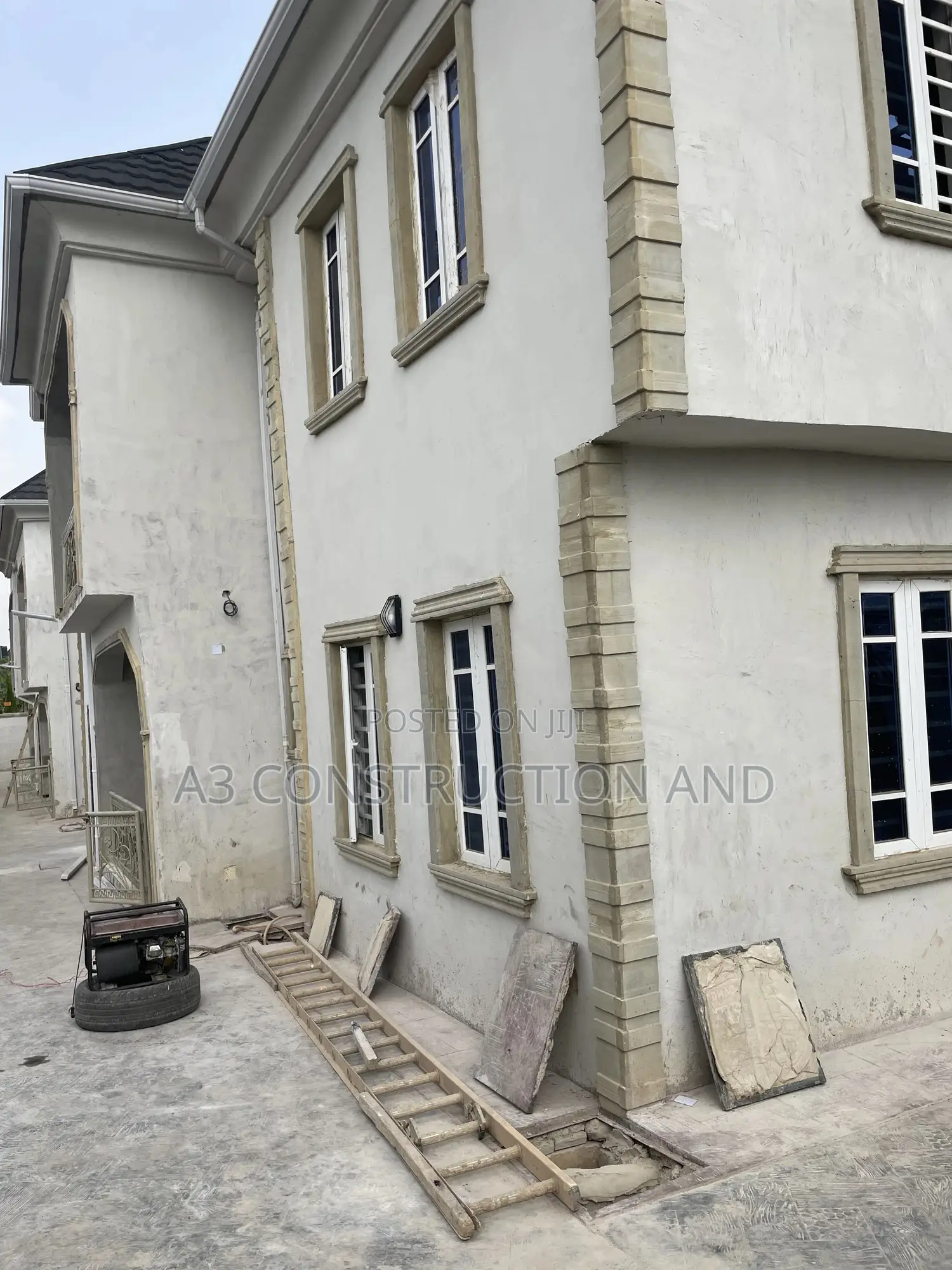 3bdrm Block of Flats in Okebadan Estate, Off for rent in Akobo