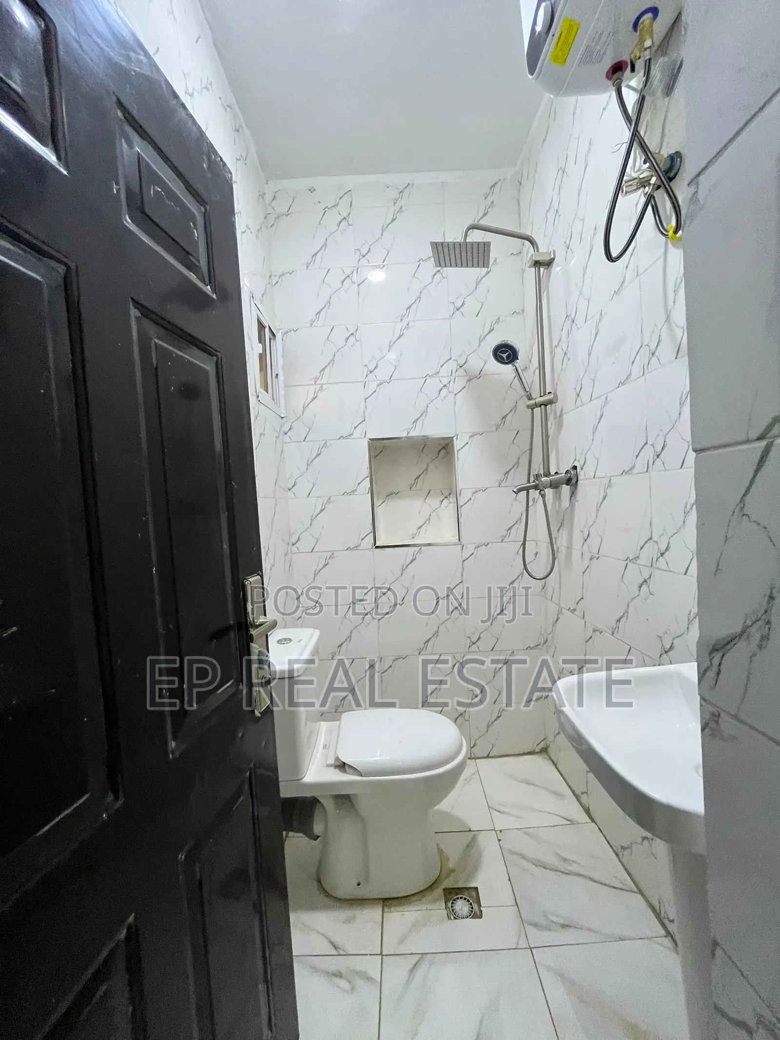 3bdrm Apartment in Dawaki for sale in Dawaki