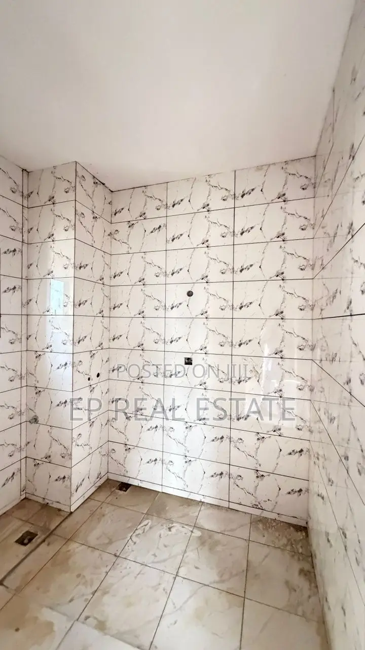 3bdrm Apartment in Gudu for sale in Gudu
