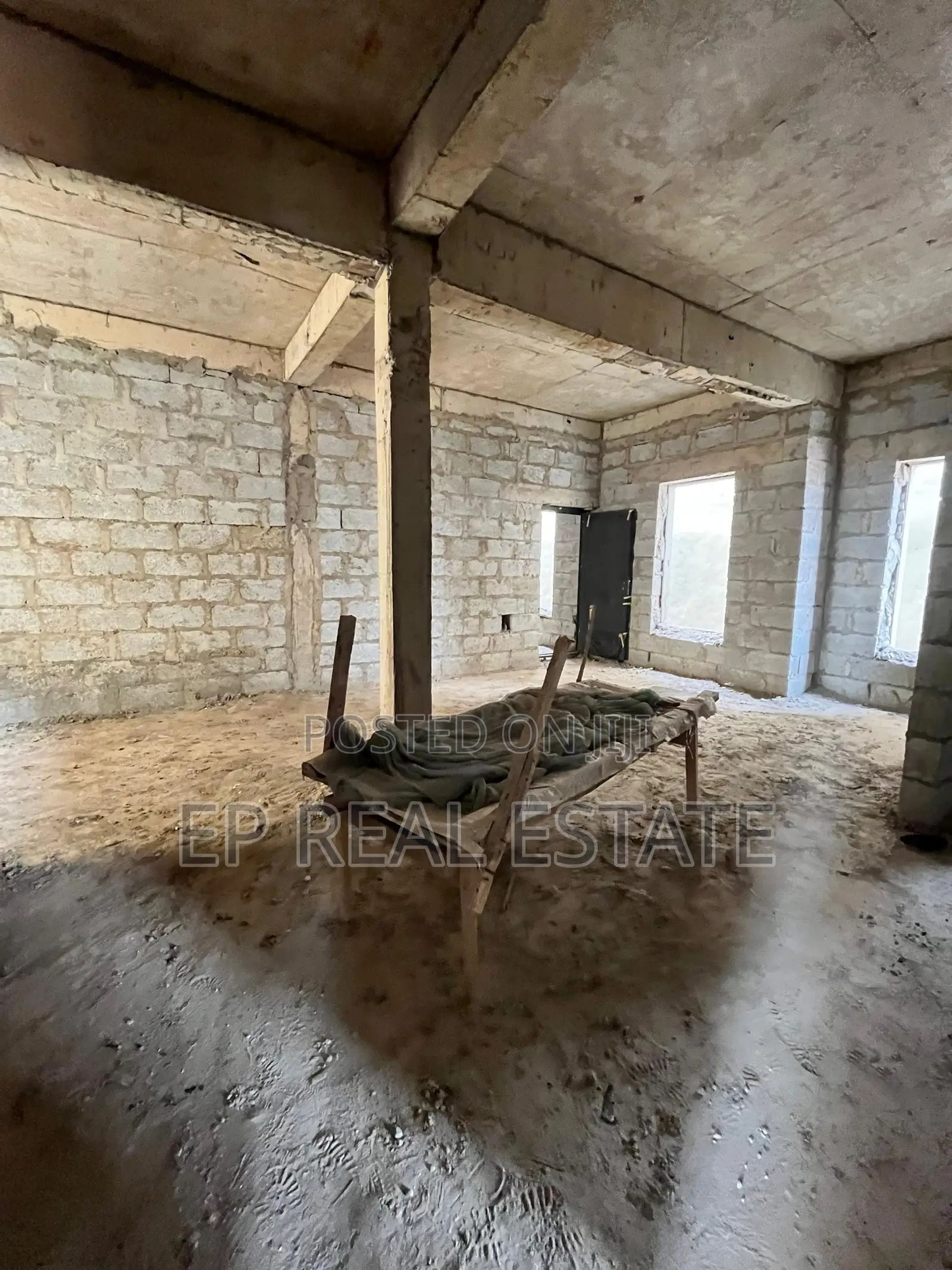 1bdrm House in Kaura for sale in Kaura