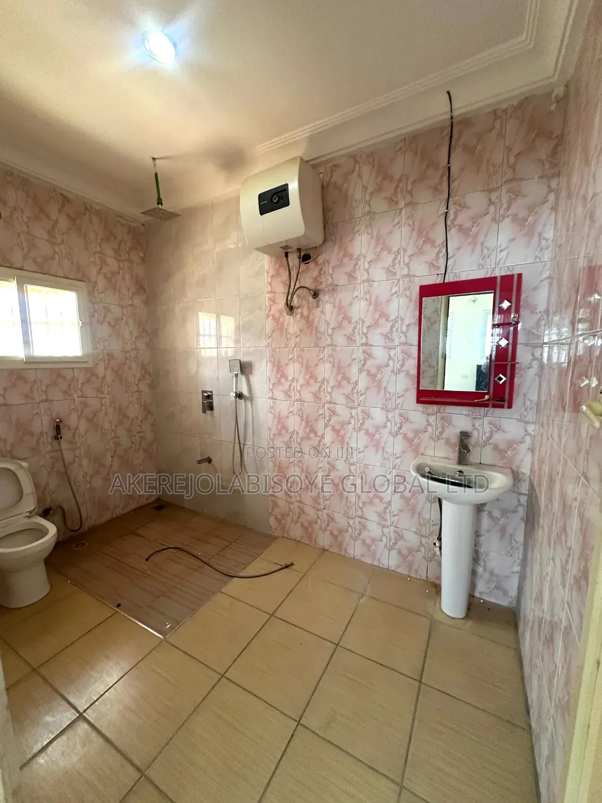 3bdrm Bungalow in In An Estate Around for rent in Life Camp