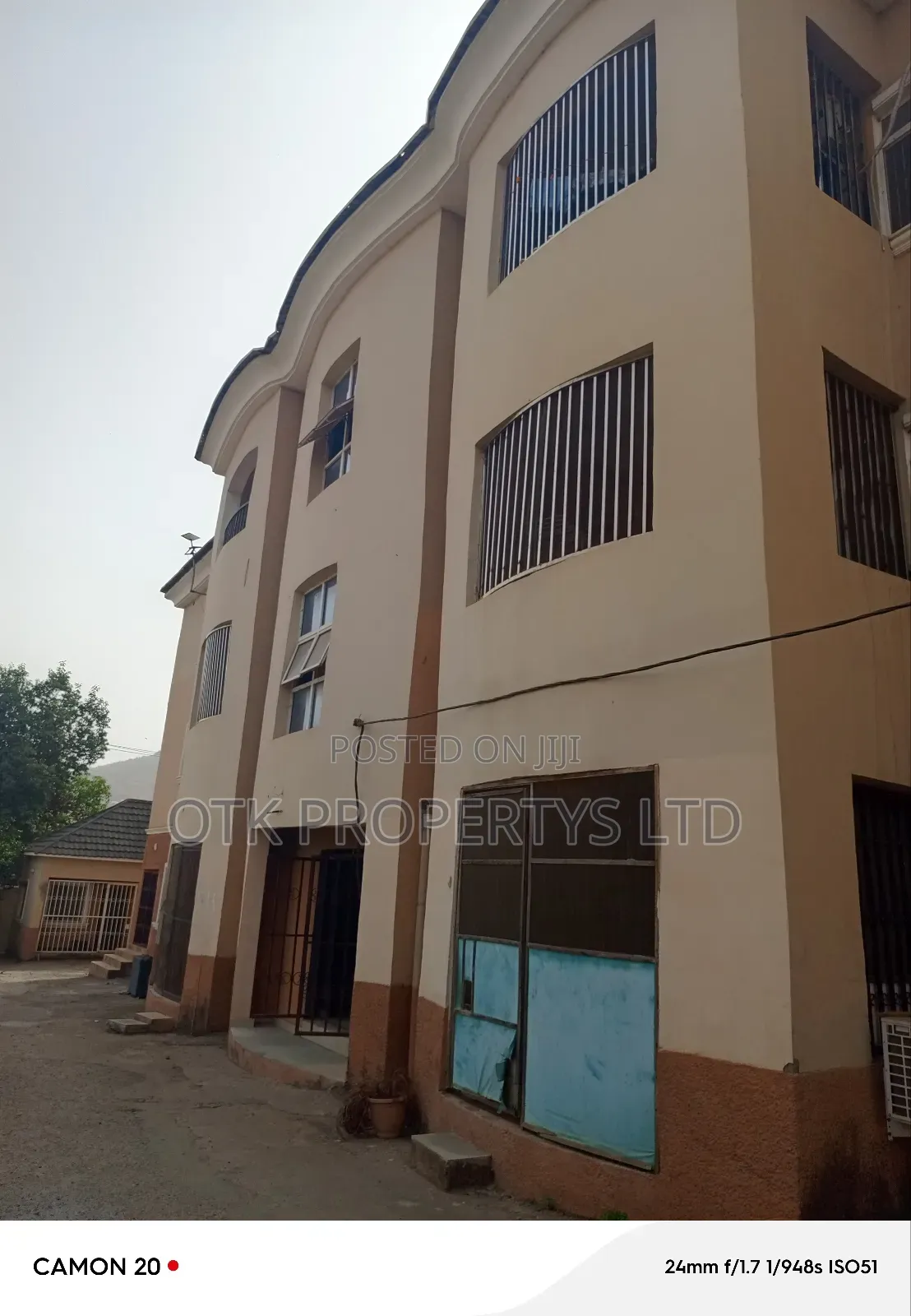 3bdrm Block of Flats in Fo1, Kubwa for sale in Kubwa