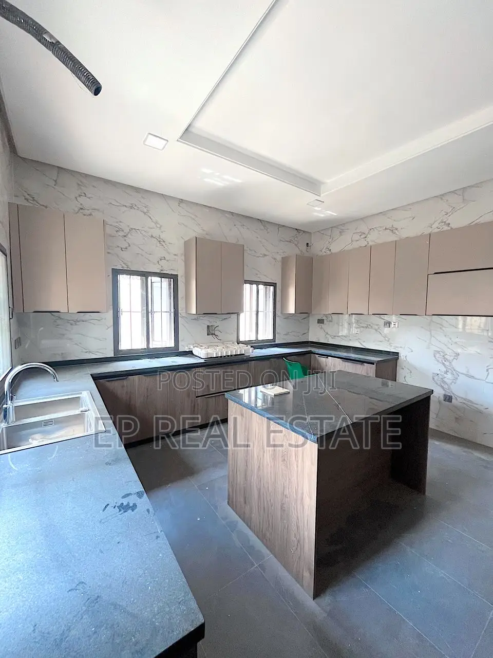 4bdrm Duplex in Guzape District for sale in Guzape District