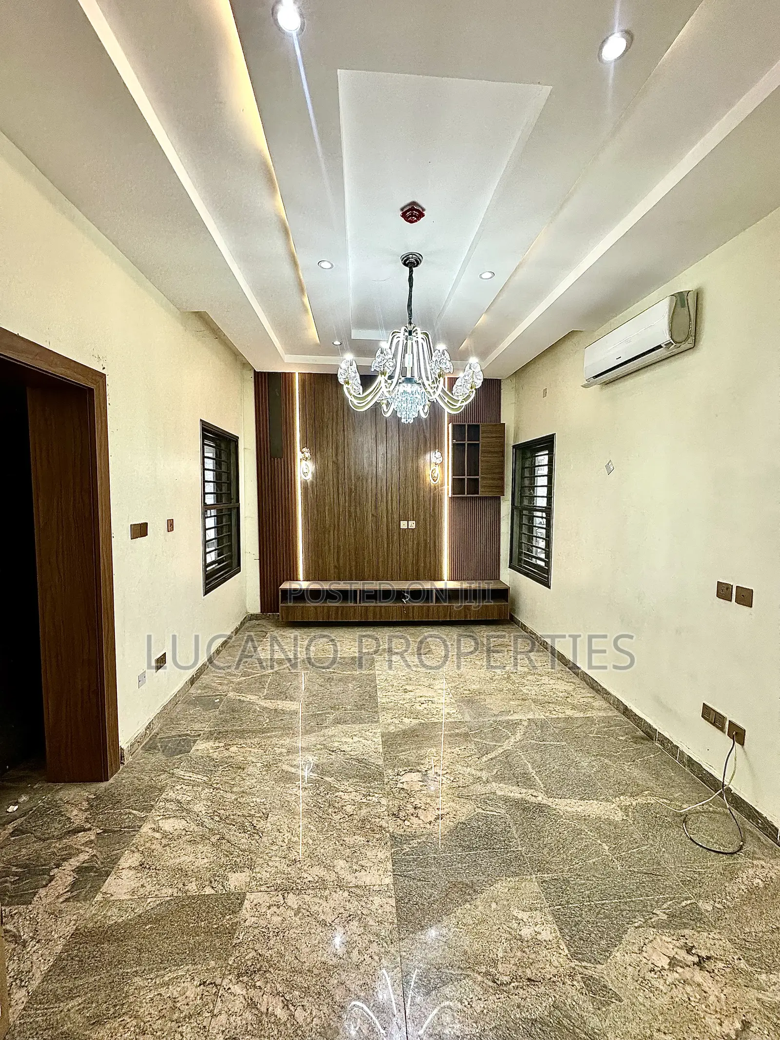 5bdrm Townhouse / Terrace in Wuye District for rent in Wuye