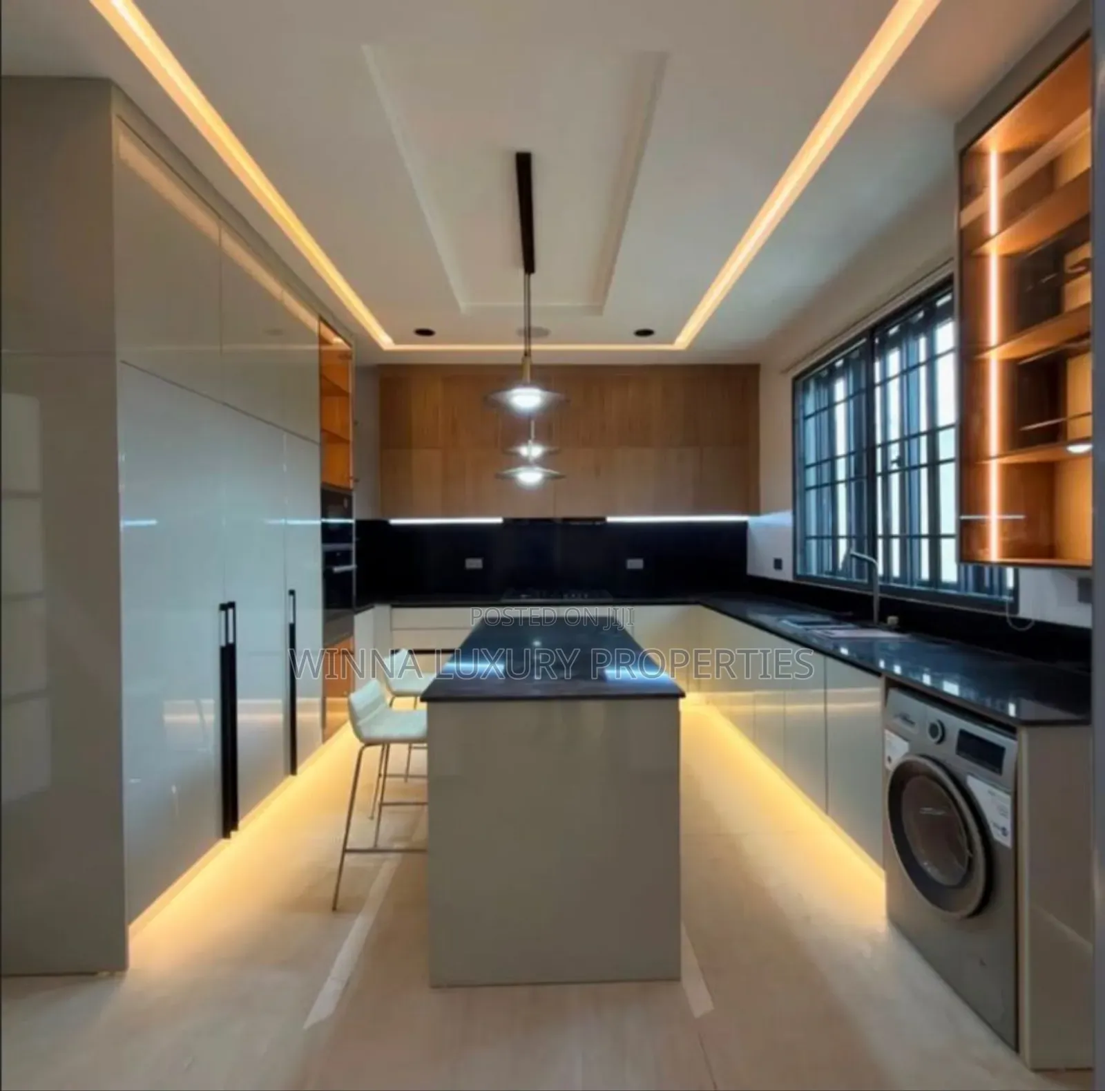 5bdrm Duplex in Wuse Zone for sale in Wuse