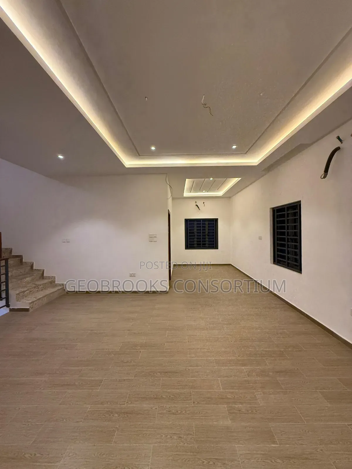 4bdrm Duplex in Kolapo Ishola Gra, Akobo for sale in Akobo