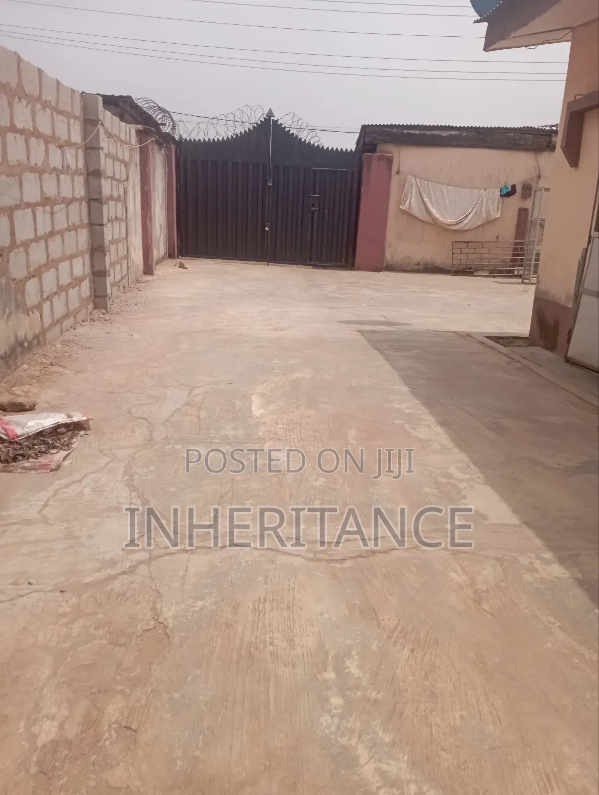 Furnished 12bdrm Block of Flats in Itaoluwo for sale in Ita Oluwo