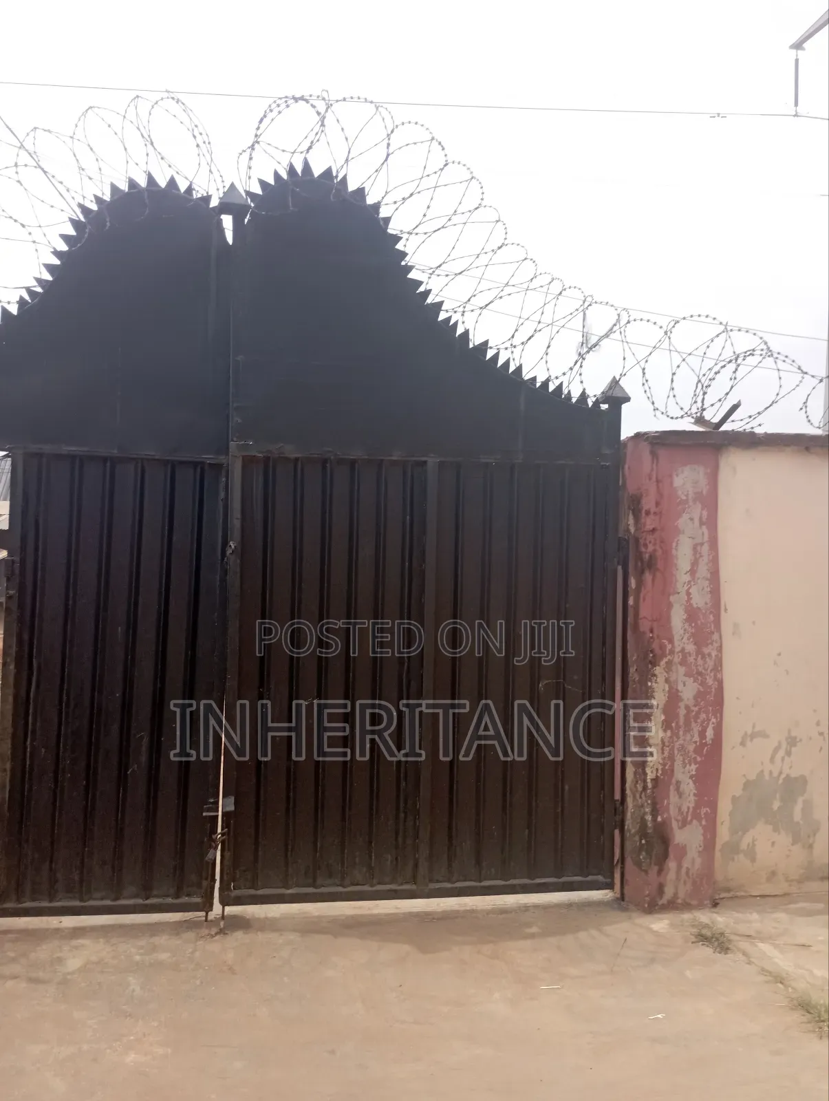 Furnished 12bdrm Block of Flats in Itaoluwo for sale in Ita Oluwo