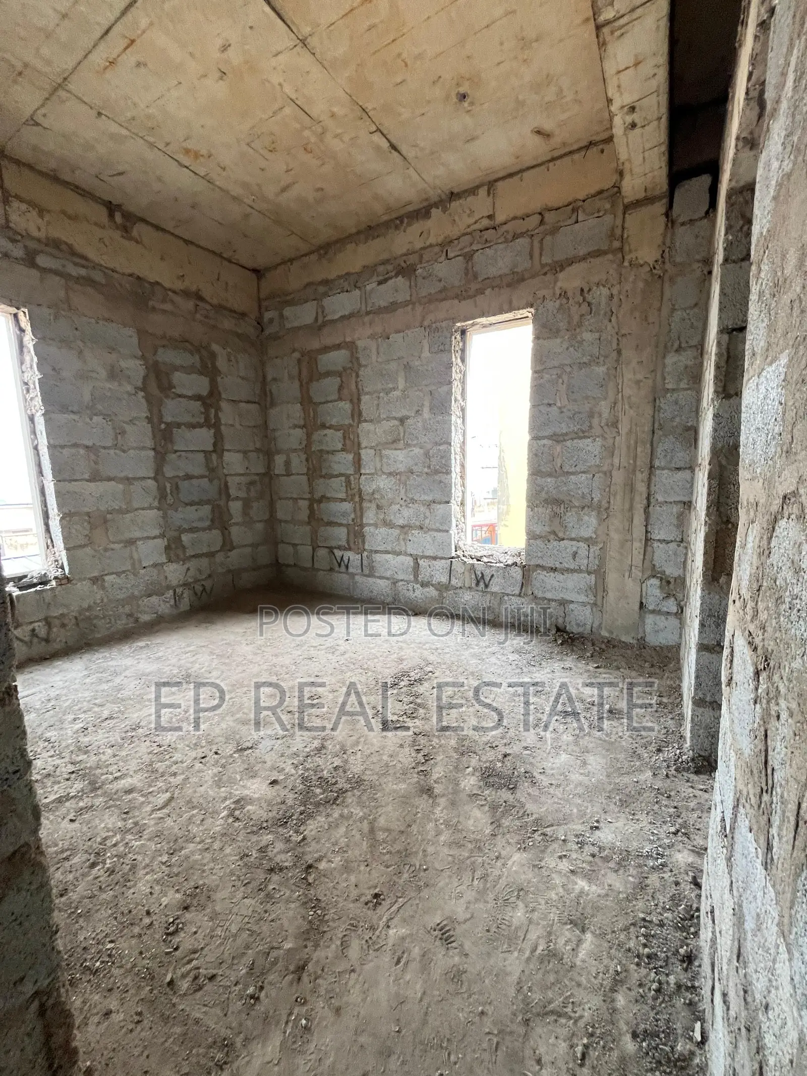 2bdrm House in Kaura for sale in Kaura