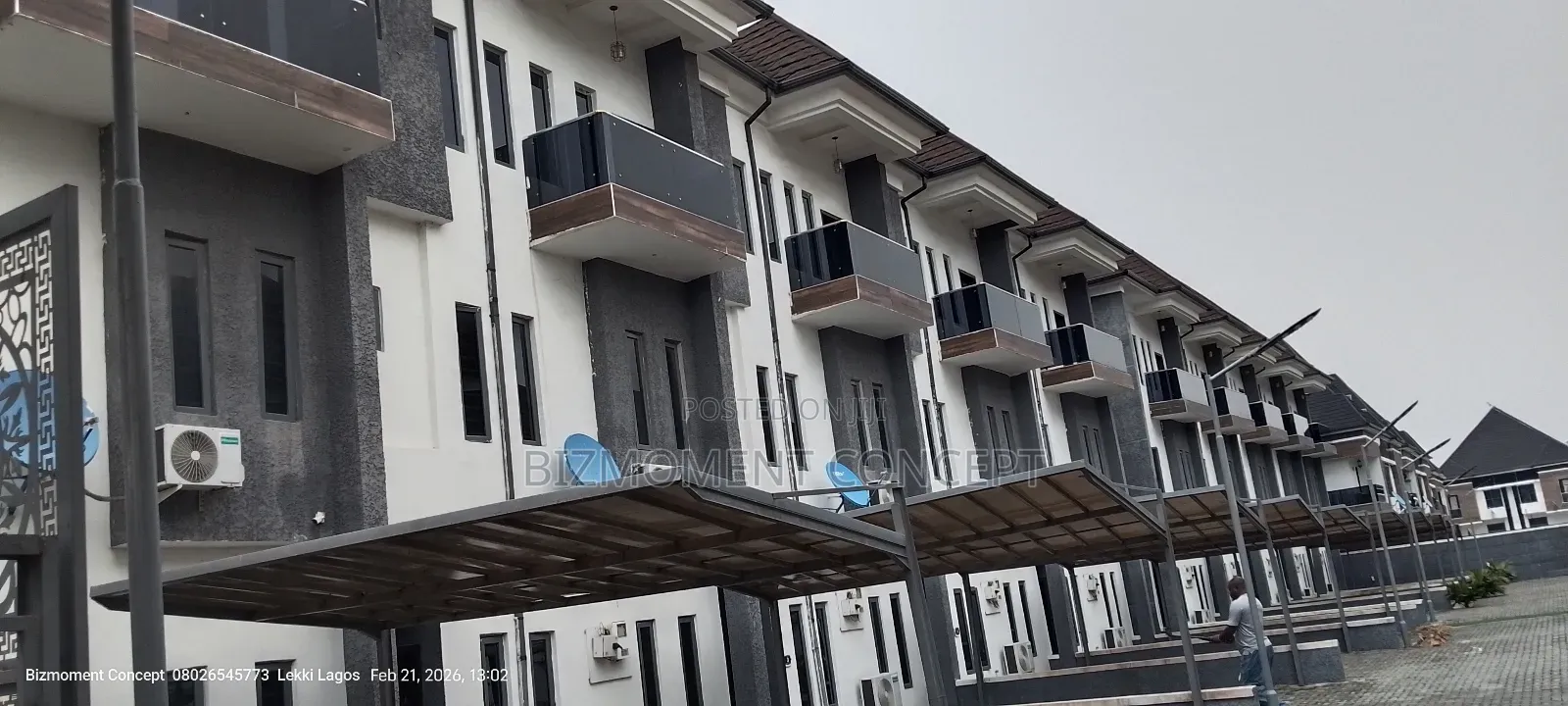 Furnished 4bdrm Townhouse/Terrace in Chevron for sale in Chevron