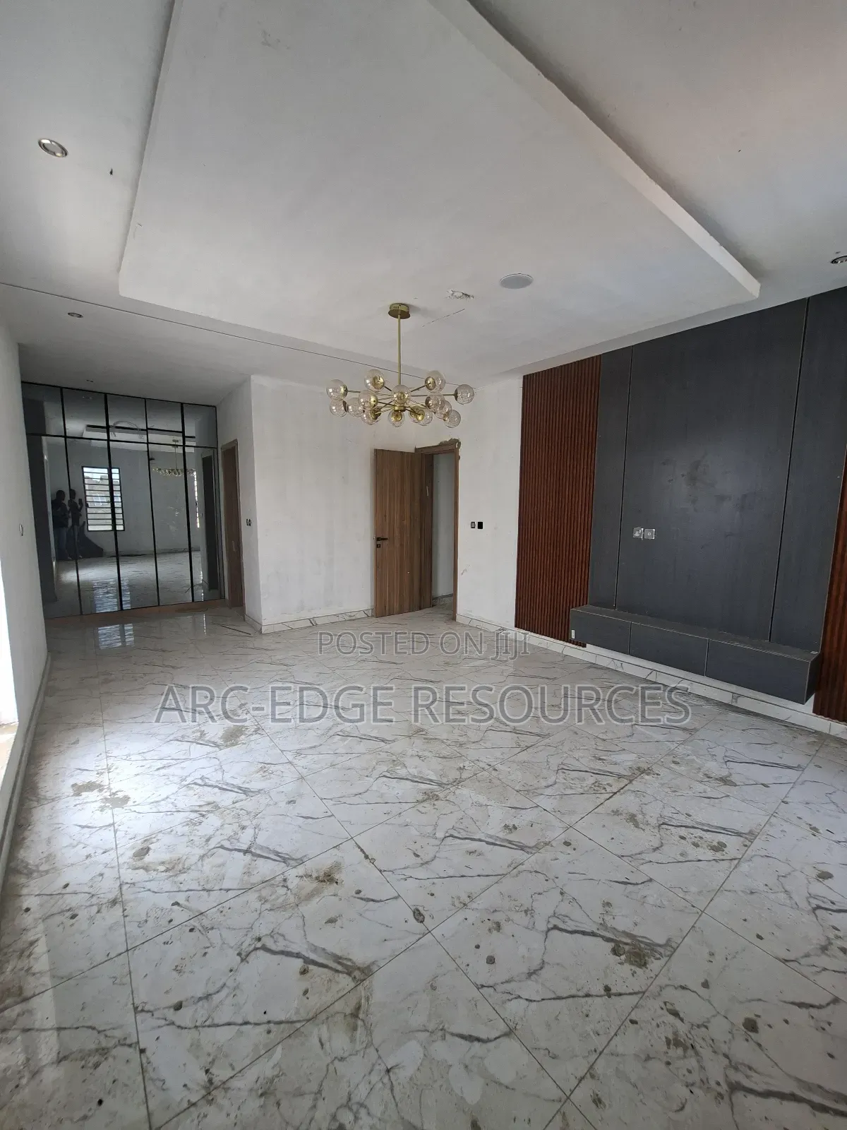 5bdrm Duplex in Apple Junction for sale in Apple Junction