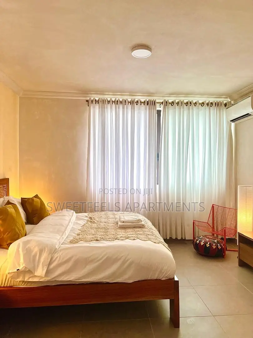 2-Bedroom Retreat in the Heart of Victoria Island in Victoria Island Extension