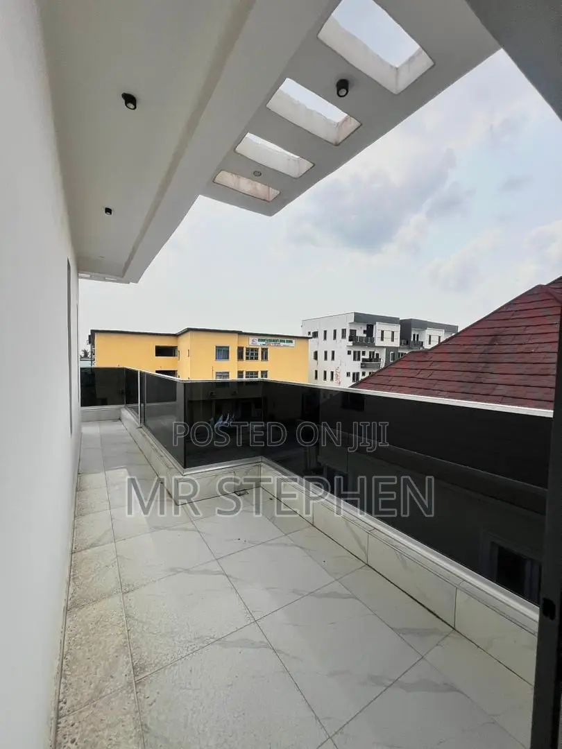 5-Bedroom Fully Detached House + Bq • Ologolo, Lekki in Ologolo