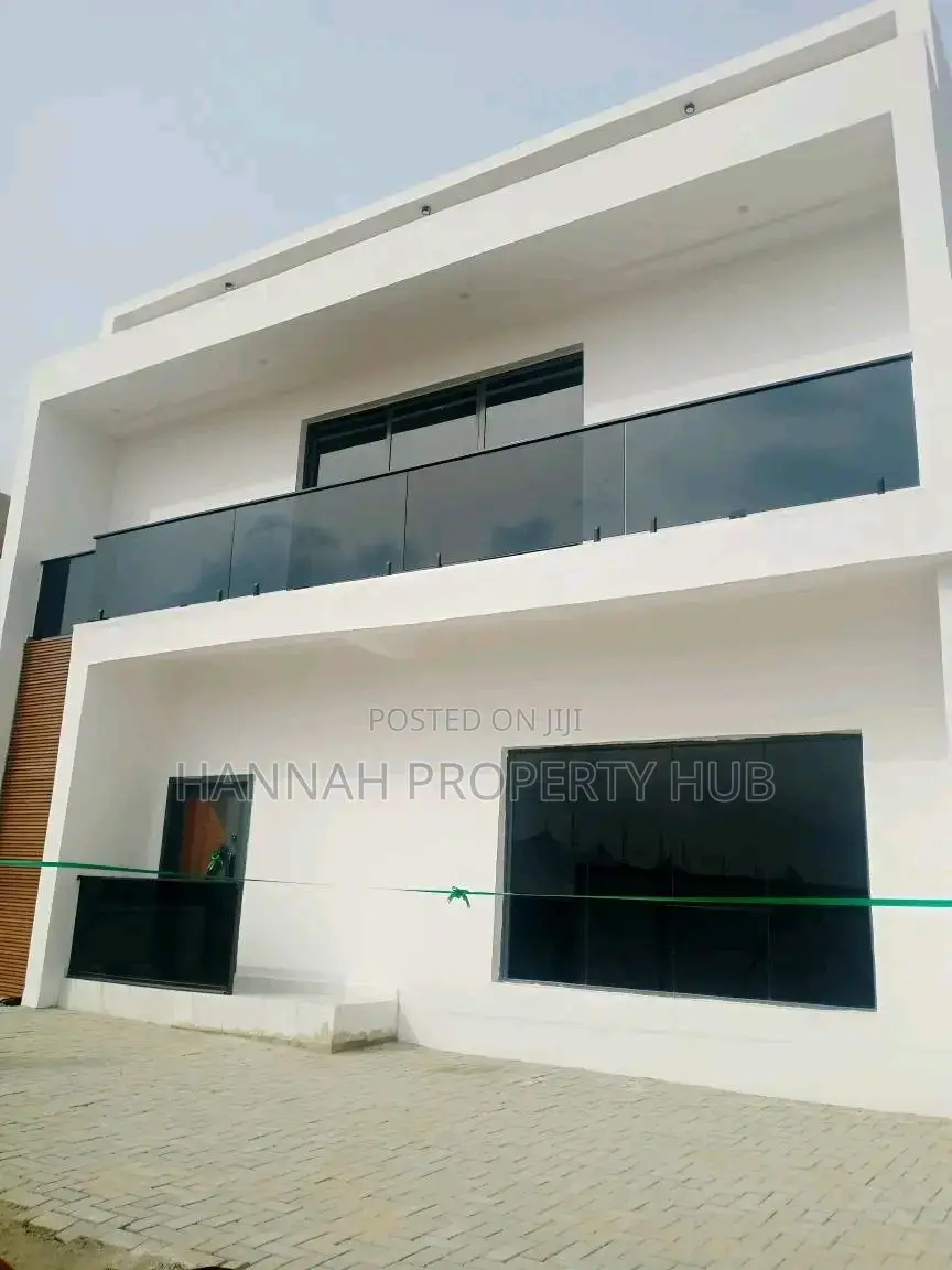 4bdrm Duplex in Abraham Adesanya for sale in Abraham Adesanya Estate