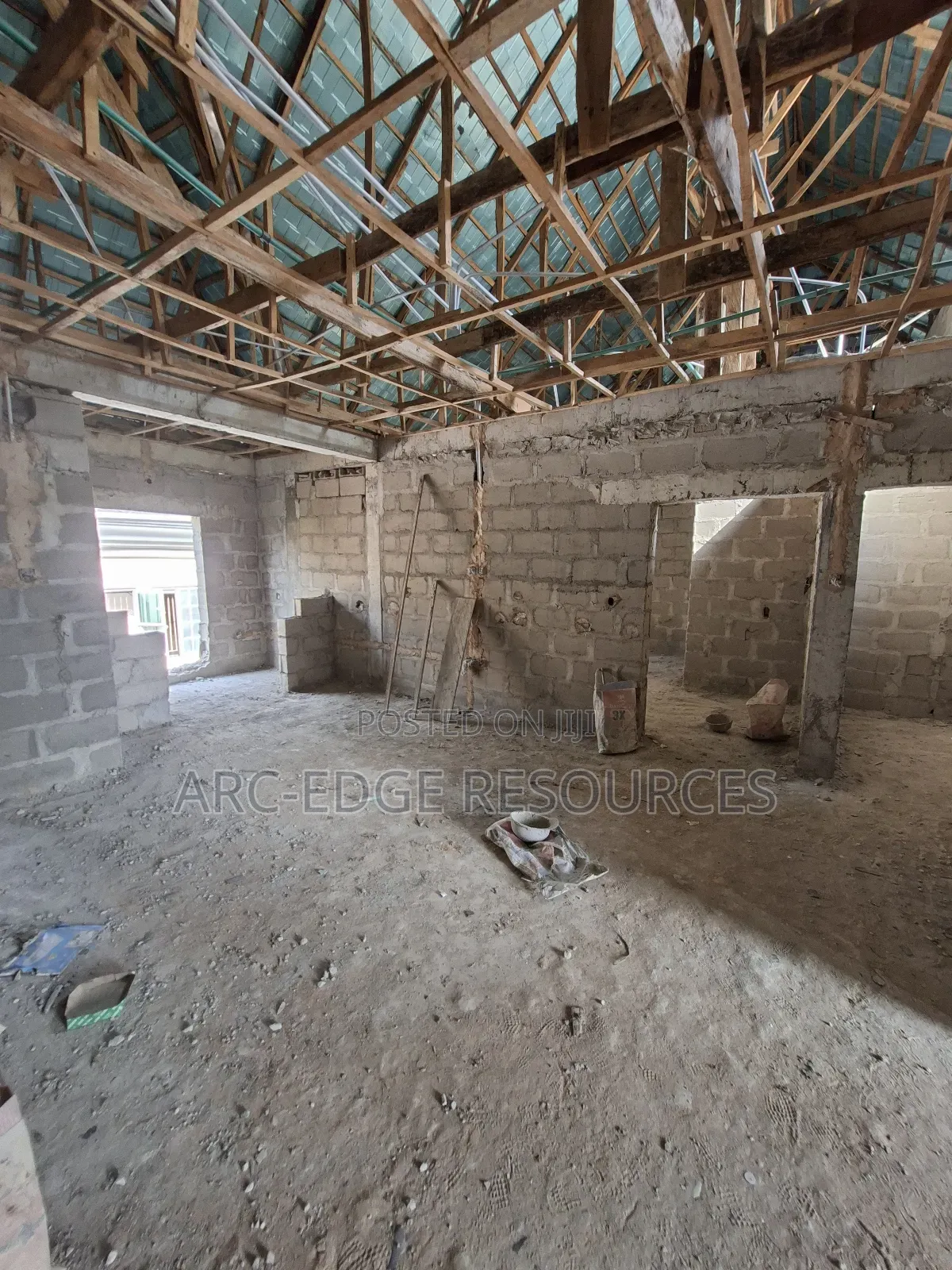 3bdrm Block of Flats in Ago Palace for sale in Ago Palace