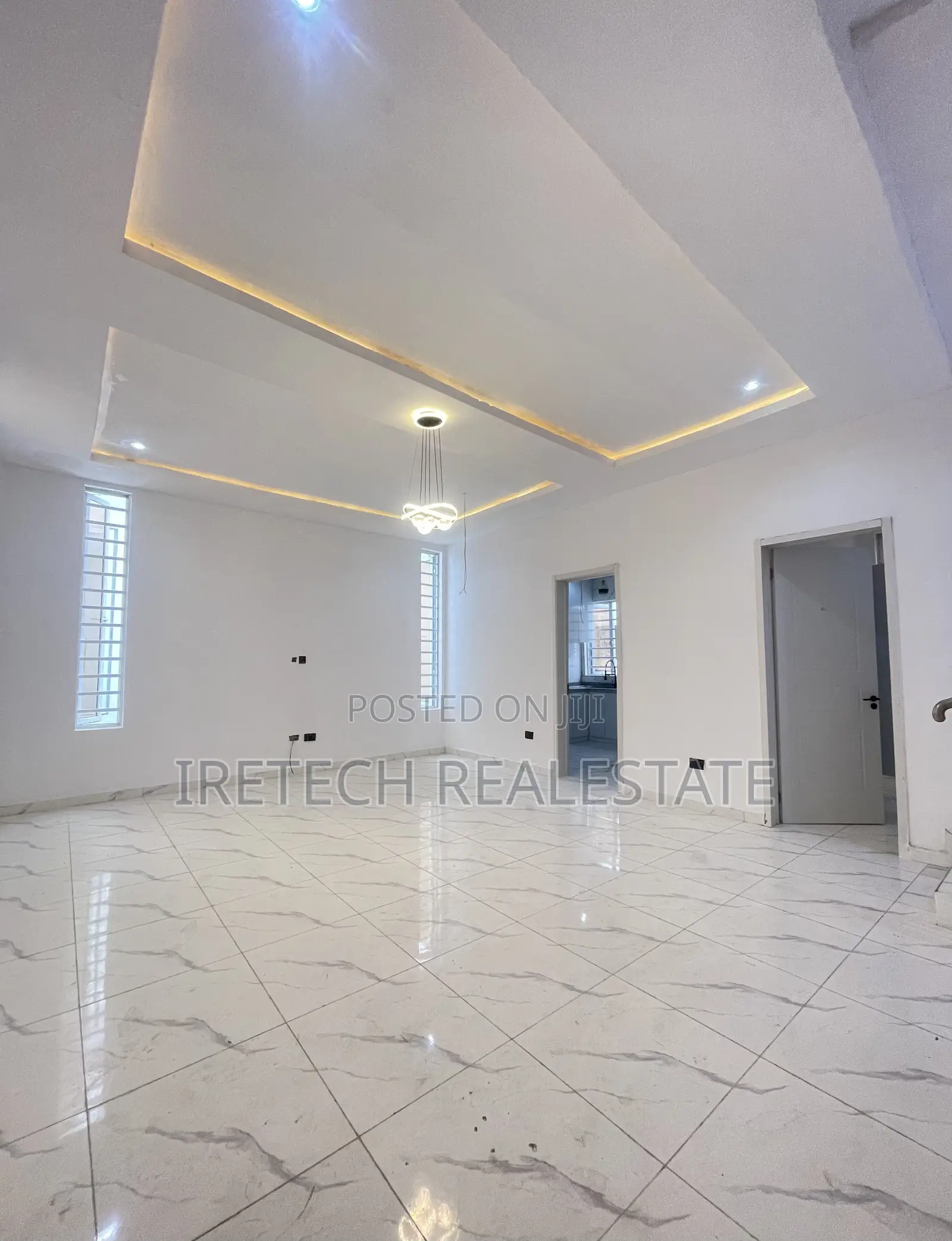 4bdrm Duplex in Ikota Gra for sale in Ikota