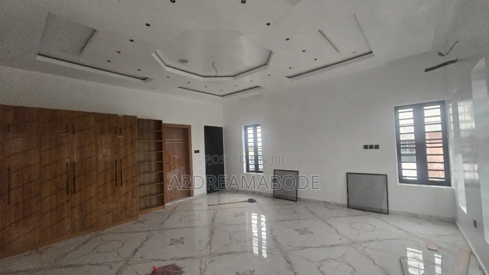5bdrm Duplex in Opic, Isheri North for sale in Isheri North