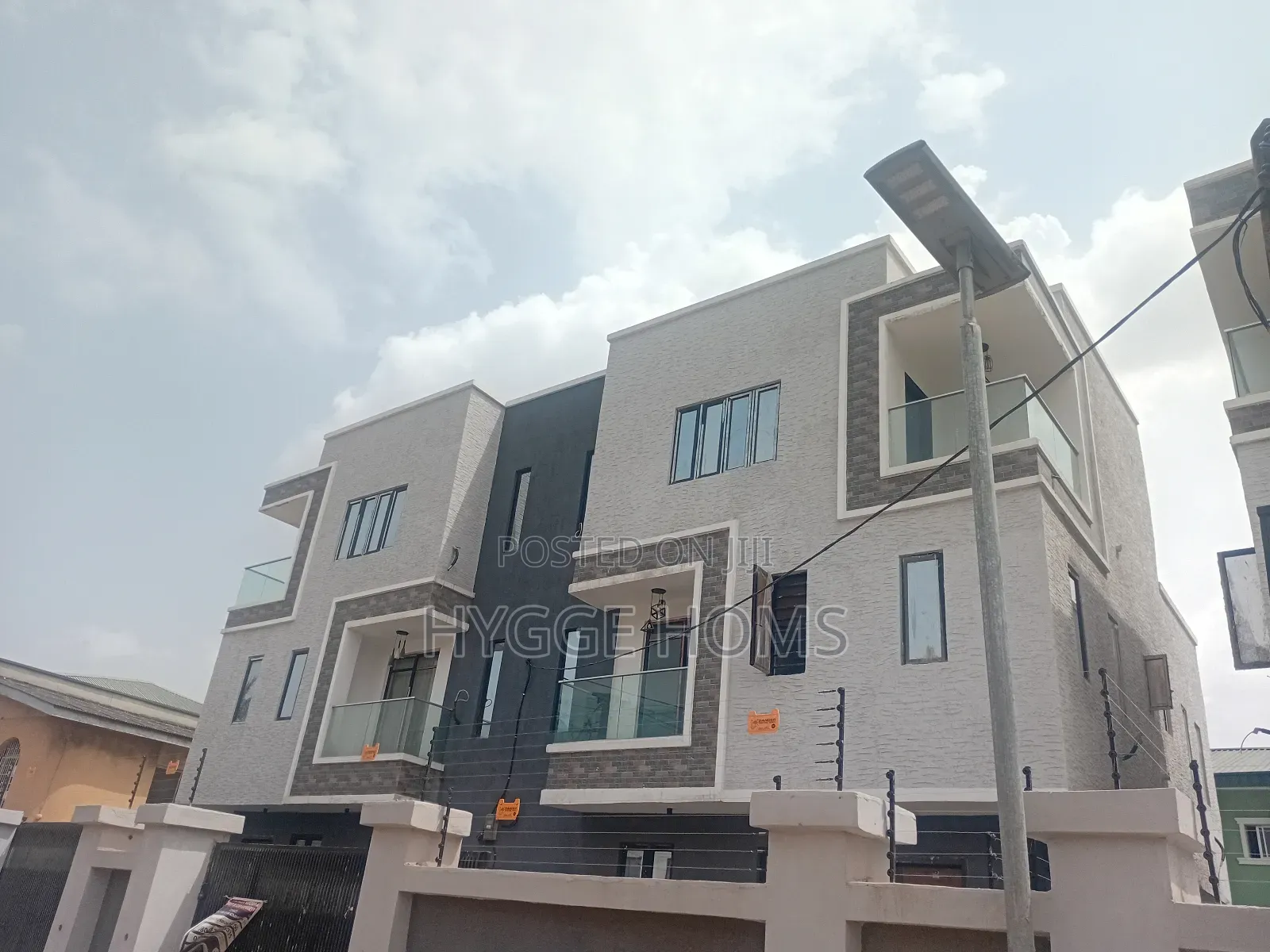 4bdrm Townhouse/Terrace in Ojodu for sale in Ojodu