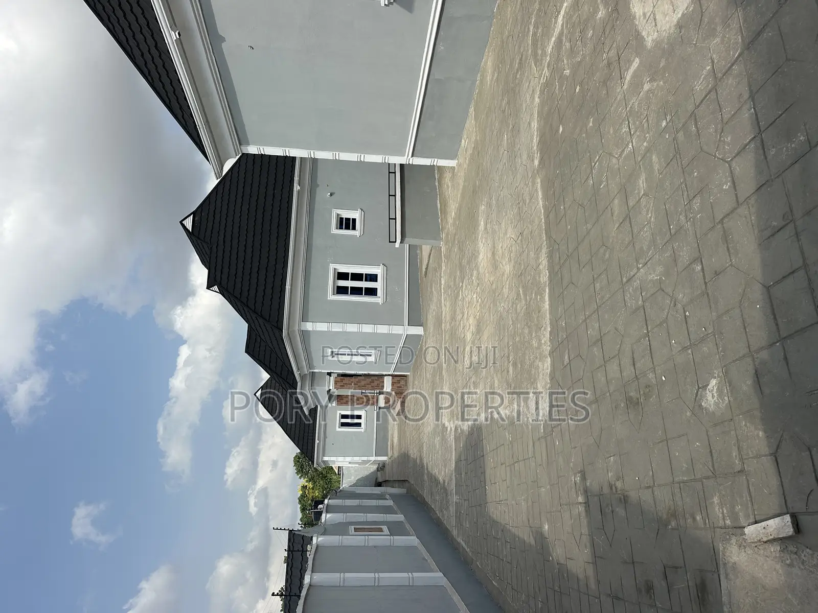 Furnished 2bdrm Bungalow in Olive Estate, Jericho for sale in Jericho