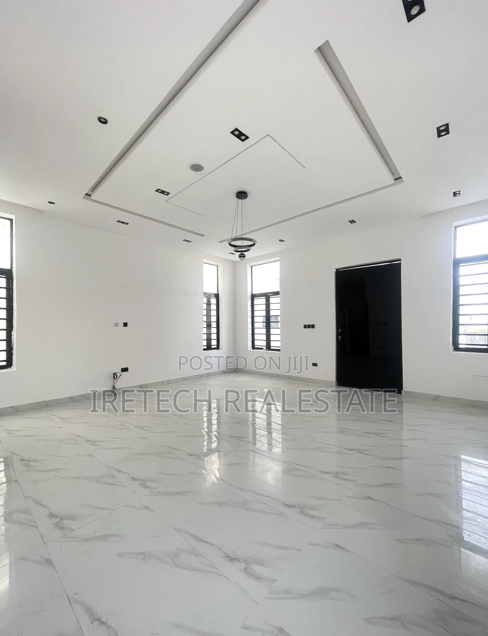 4bdrm Duplex in Ajah In A Secured, Off Lekki-Epe Expressway for sale in Off Lekki-Epe Expressway