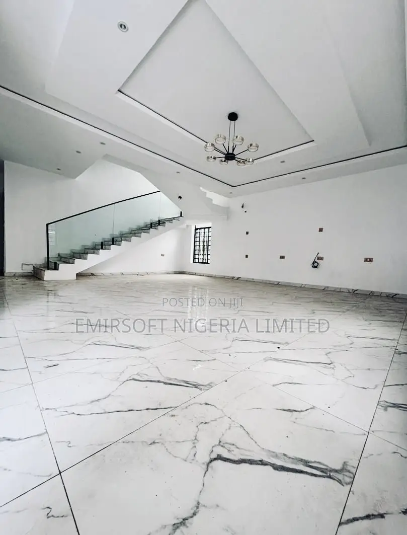 Furnished 4bdrm Duplex in Carlton Gate, Akobo for sale in Akobo