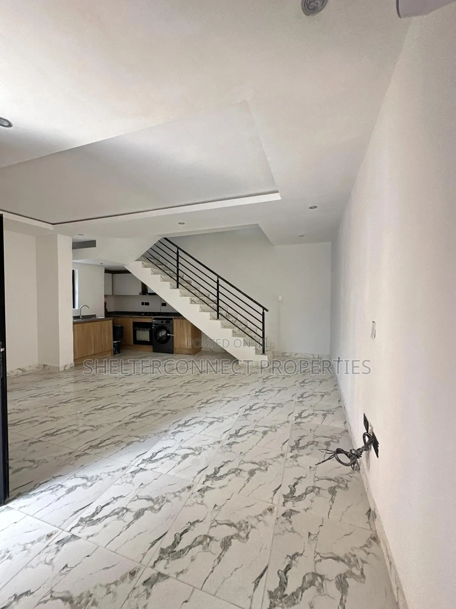 2bdrm Townhouse / Terrace in Lekki Phase 1 for rent in Lekki Phase 1
