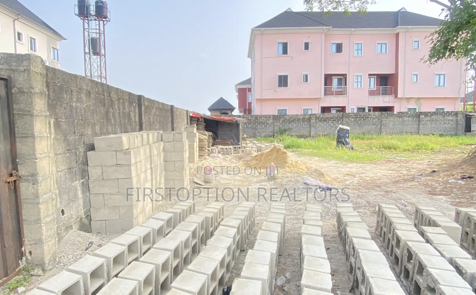 2plots of Cornerpiece Land With Cofo Off Monastery Road Sangotedo in Sangotedo